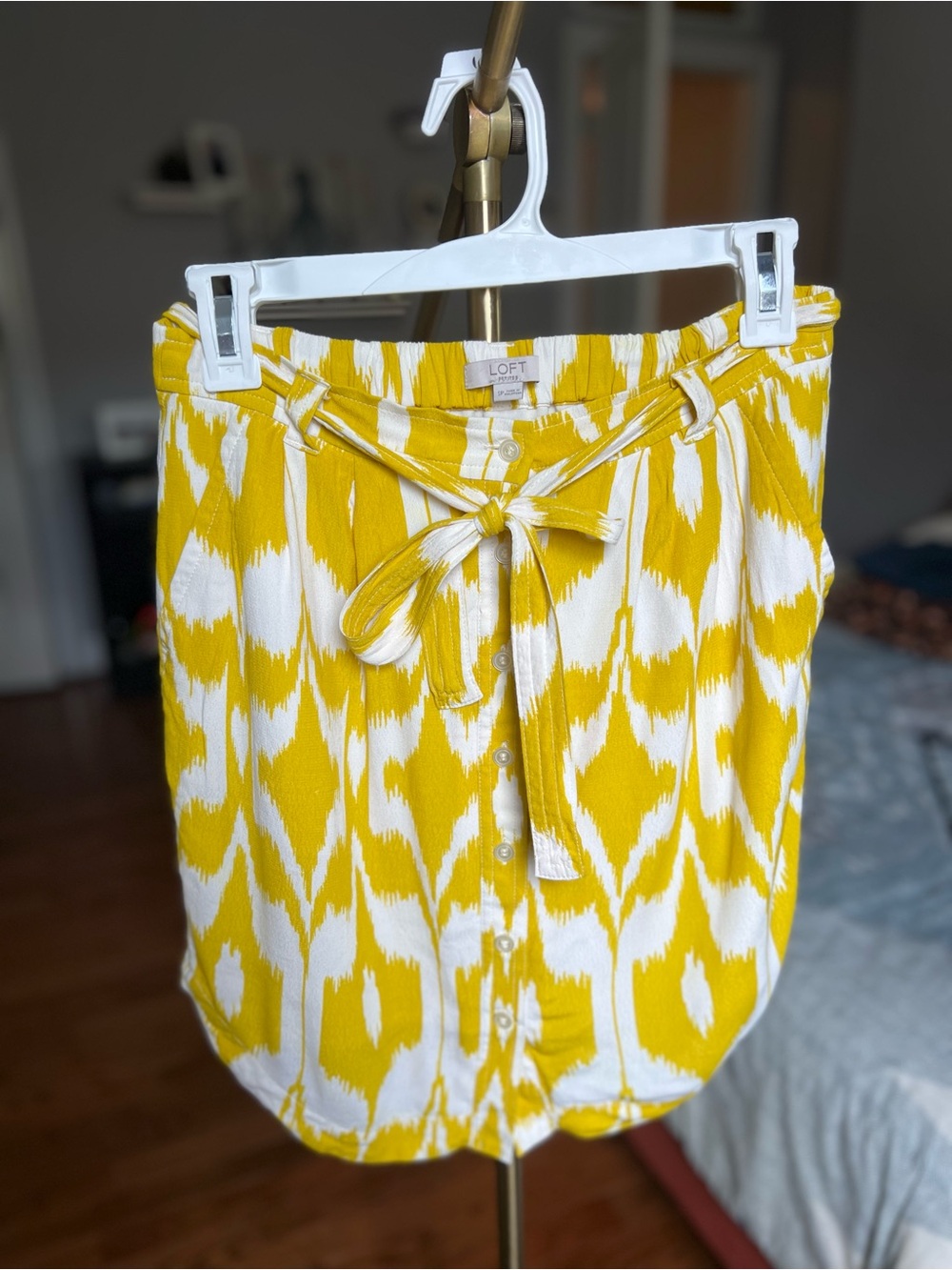LOFT Yellow & White Tie-Waist Skirt